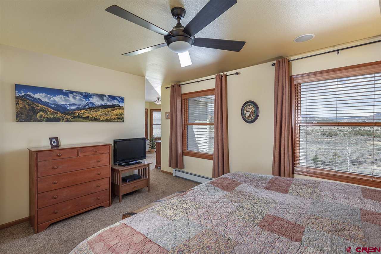 real estate listing sheet